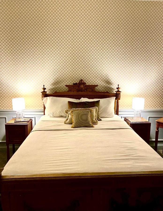 Chateau De Fontager 3*
