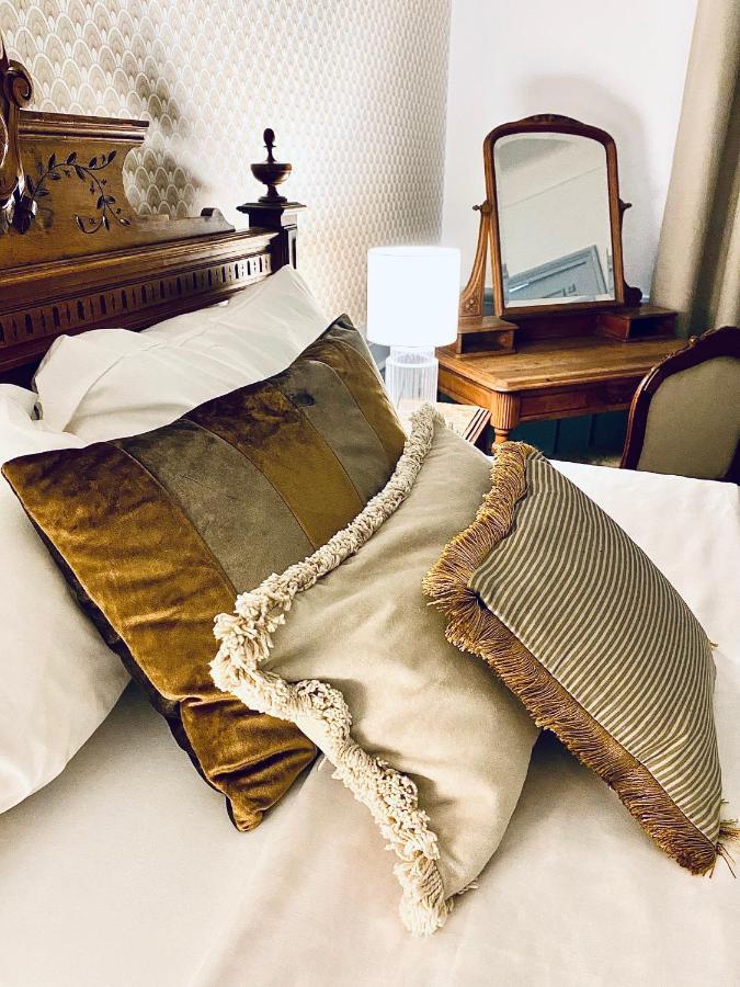 Hotel Chateau De Fontager 3*